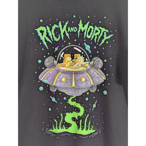 Rick and Morty Drunk in Rick Ship by Boohoo Man Black T-Shirt Size Large - Picture 2 of 5